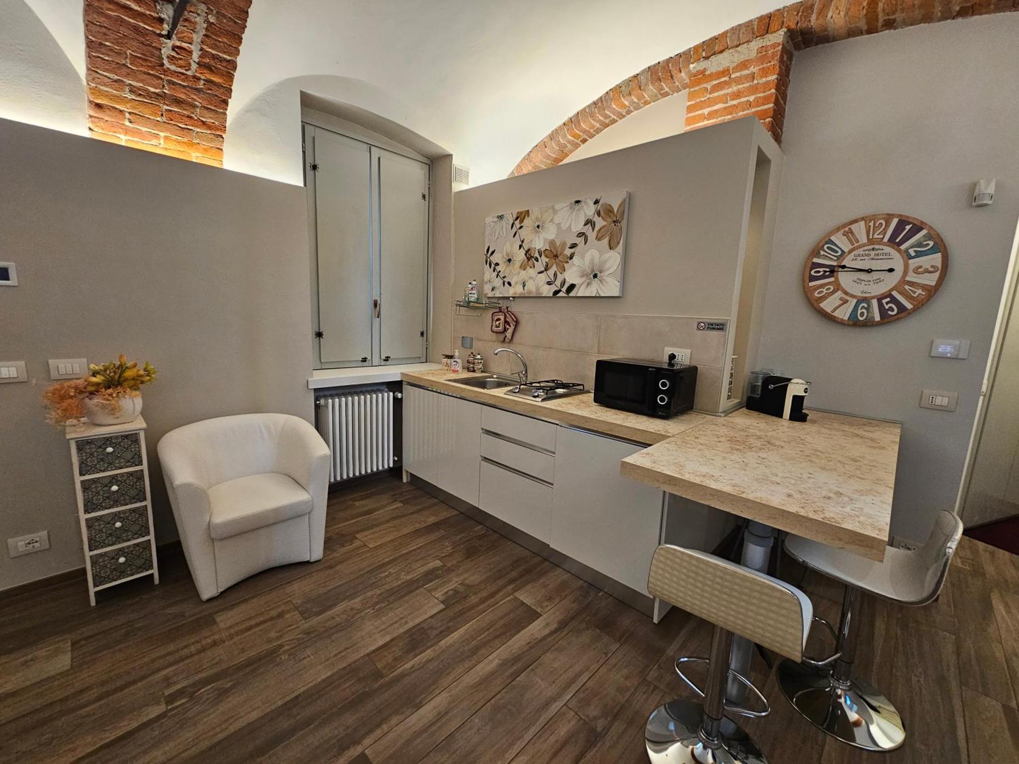 Bilocale In Centro Storico! Apartment Alba  Exterior photo